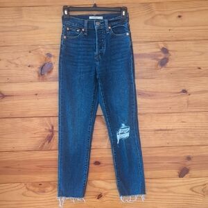 Levi's Wedgie High Rise Straight Frayed Jeans 24"X28"